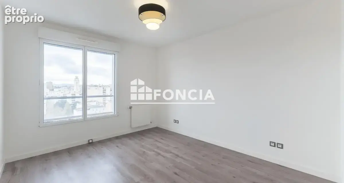 GRATTE CIEL- IMMEUBLE 2019- T4 avec Balcon terrasse - photo 7