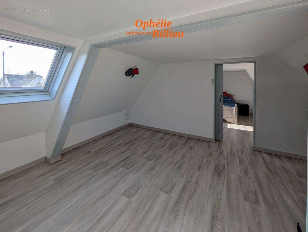 Semi plain pied Steenbecque  – Longère rénovée 4 chambres – Grand garage individuel - photo 12
