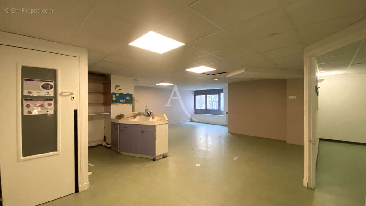 Commerce à PARIS-13E