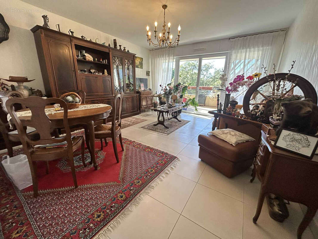 Autre à SAINT-RAPHAEL