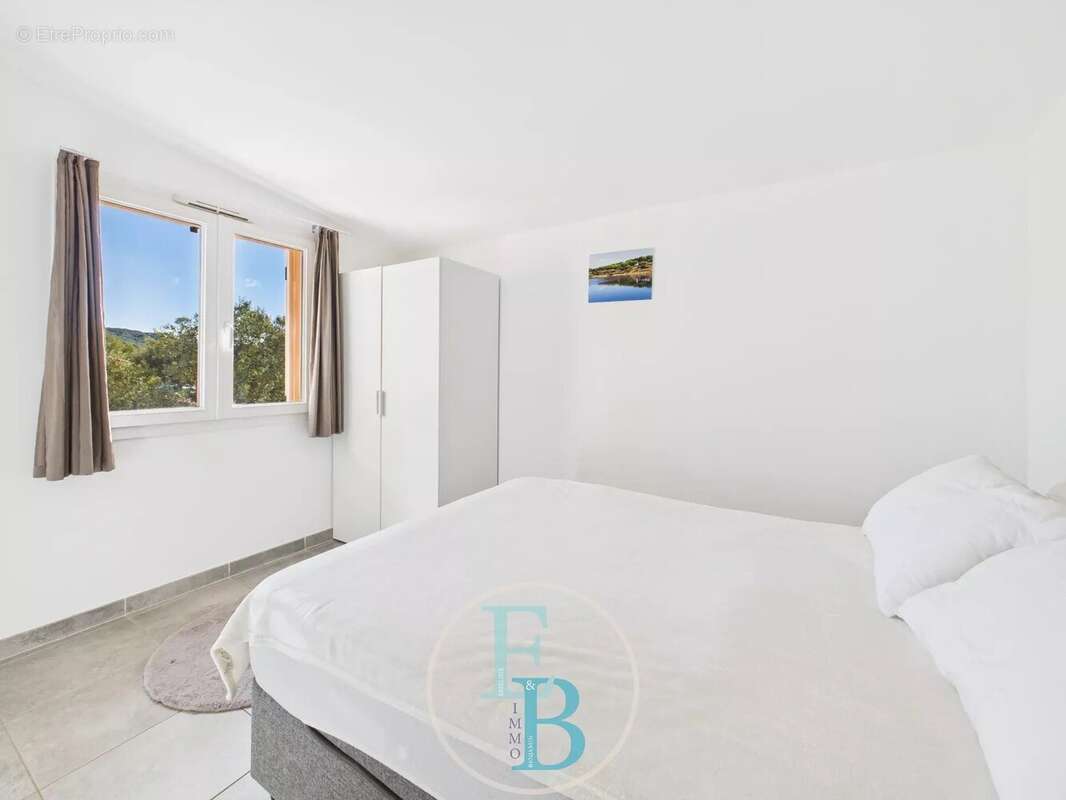 Appartement à PORTO-VECCHIO