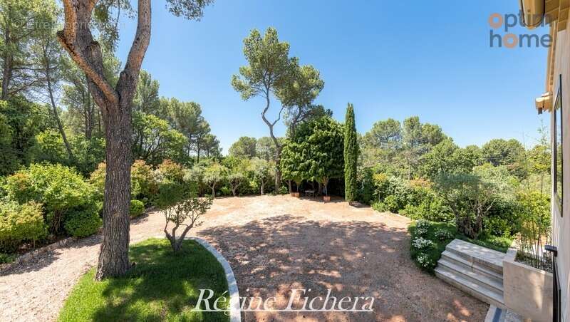 Maison à AIX-EN-PROVENCE
