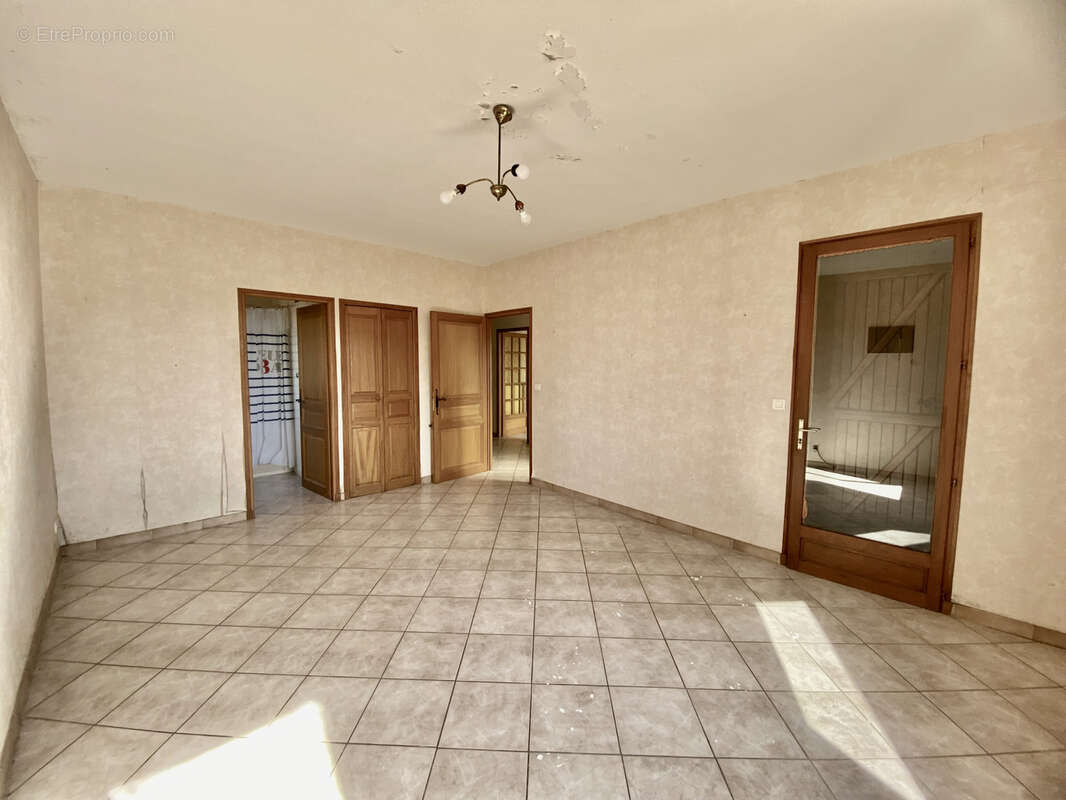 Maison à CESSENON-SUR-ORB