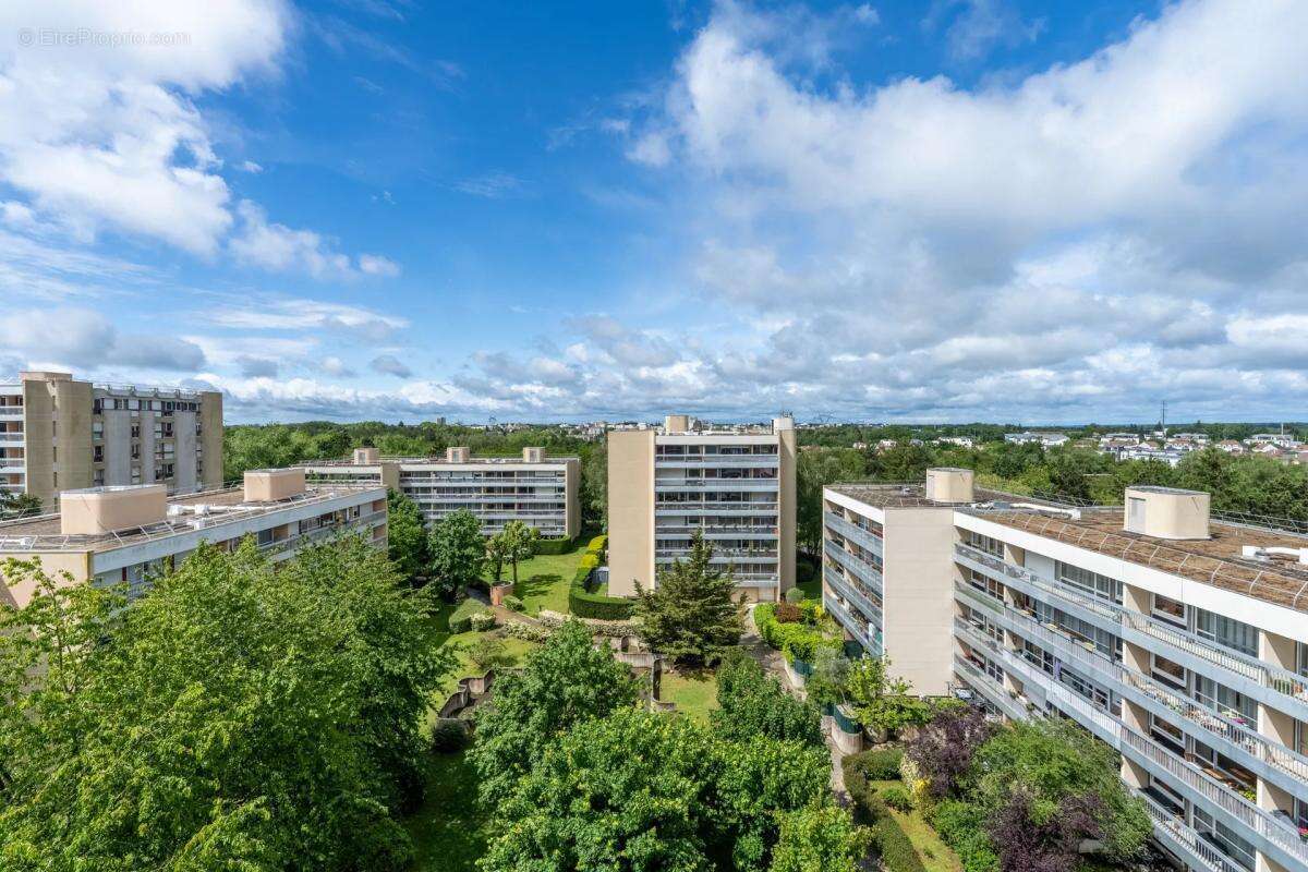 Appartement à ELANCOURT