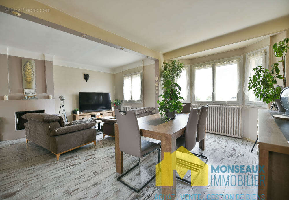 Maison à EPINAY-SUR-ORGE