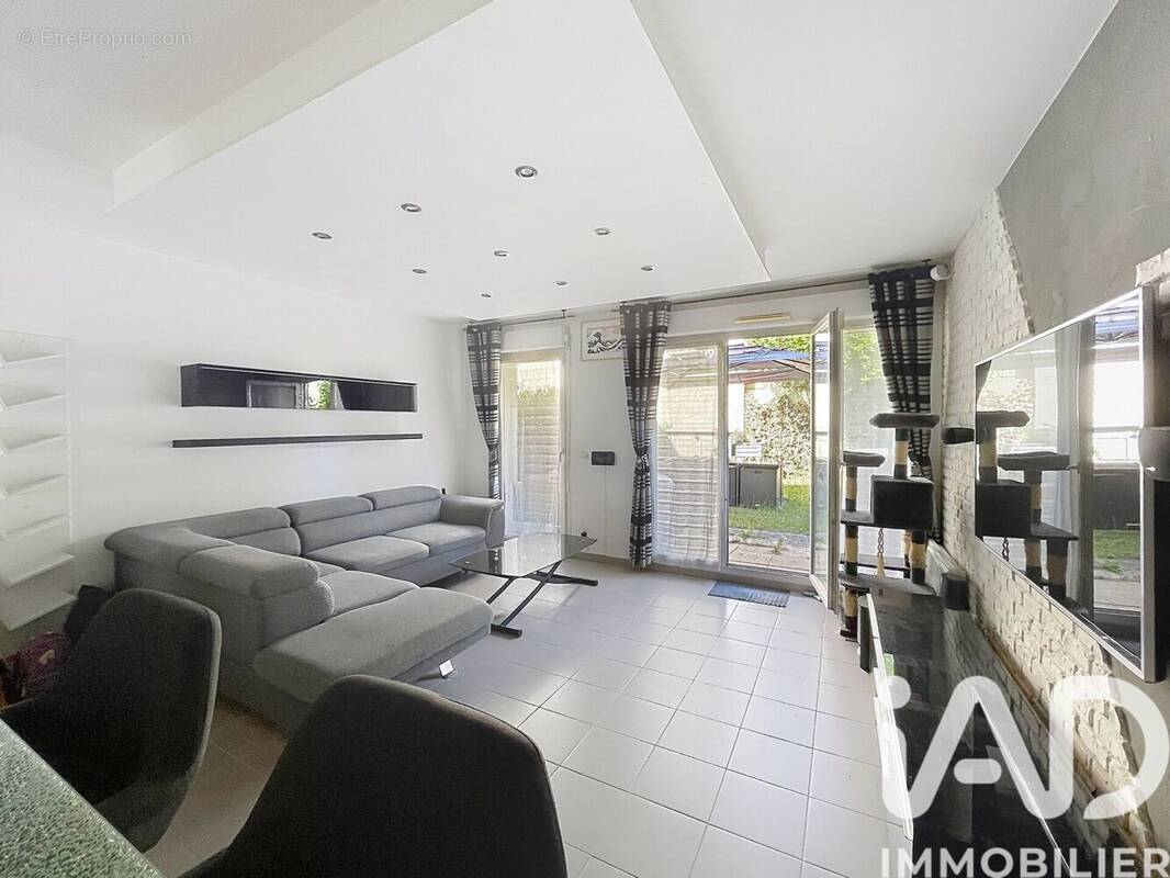 Photo 1 - Appartement à LIMEIL-BREVANNES