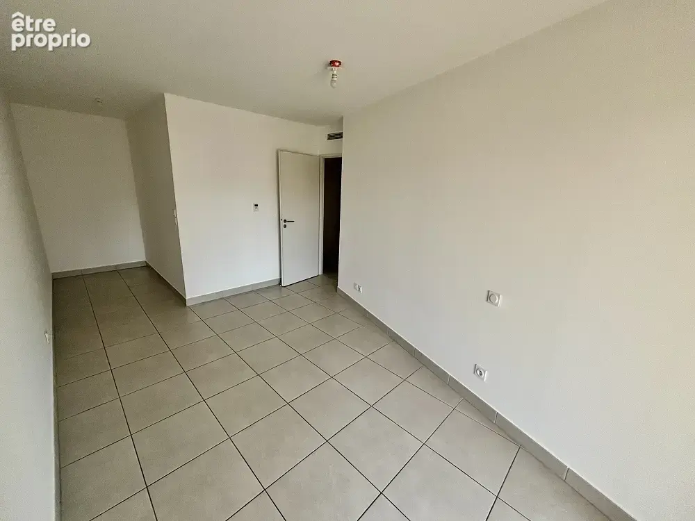 Appartement 3 pièces 68m2 avec terrasse et une place de stationnement privative - photo 6
