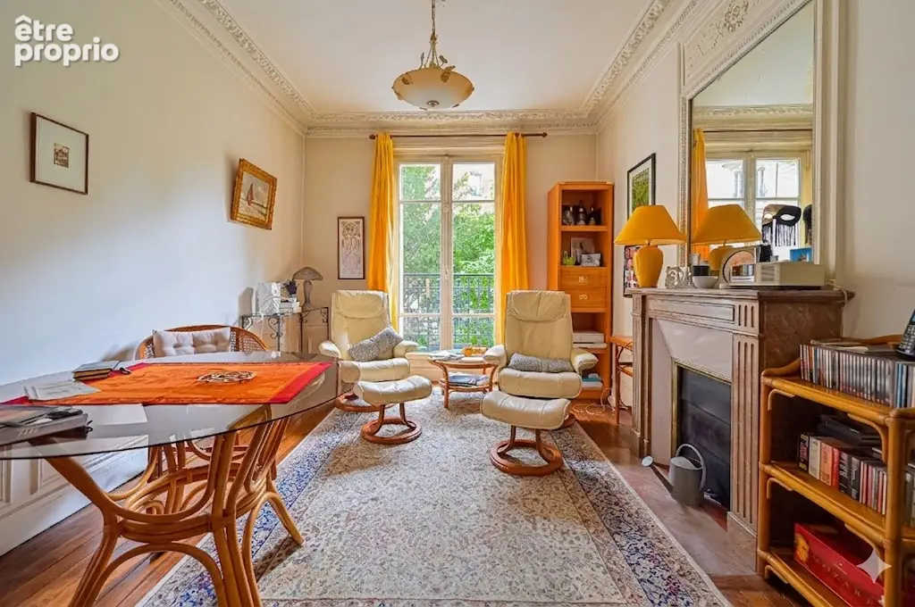 Appartement à PARIS-18E