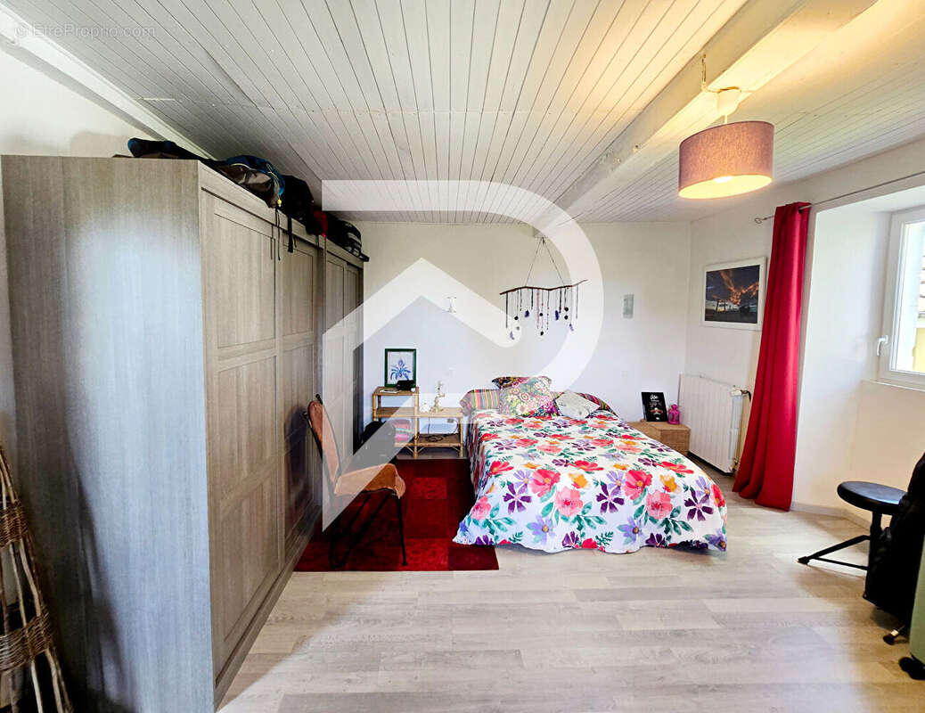 Maison à HAGETAUBIN