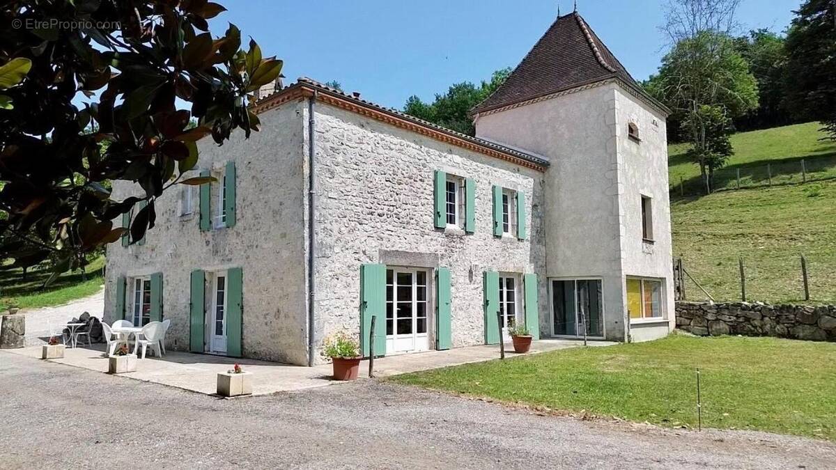 Photo 1 - Maison à PUJOLS