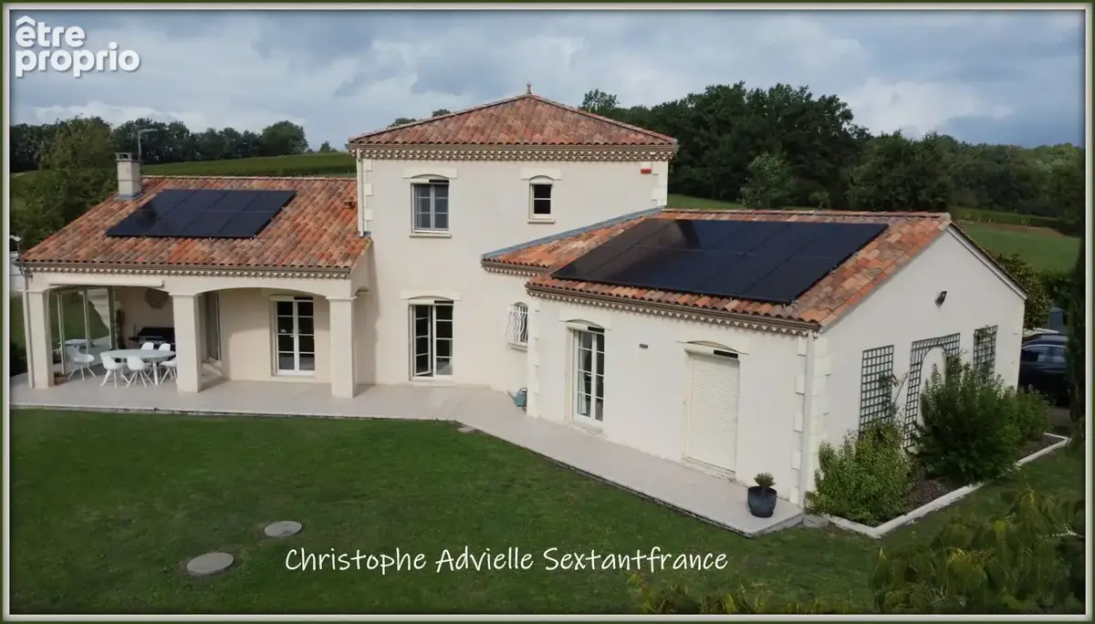 Belle contemporaine, 4 chambres, 2 salles d'eau, double garage, piscine sur 5118 M2 - photo 2