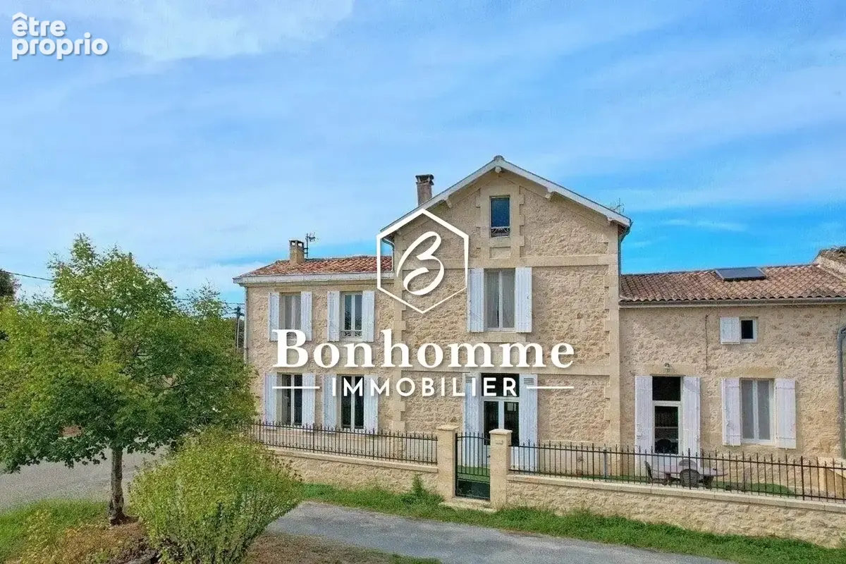 Photo Maison à Rions au prix de 347 000€
