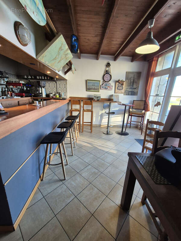 Commerce à ROCHEFORT