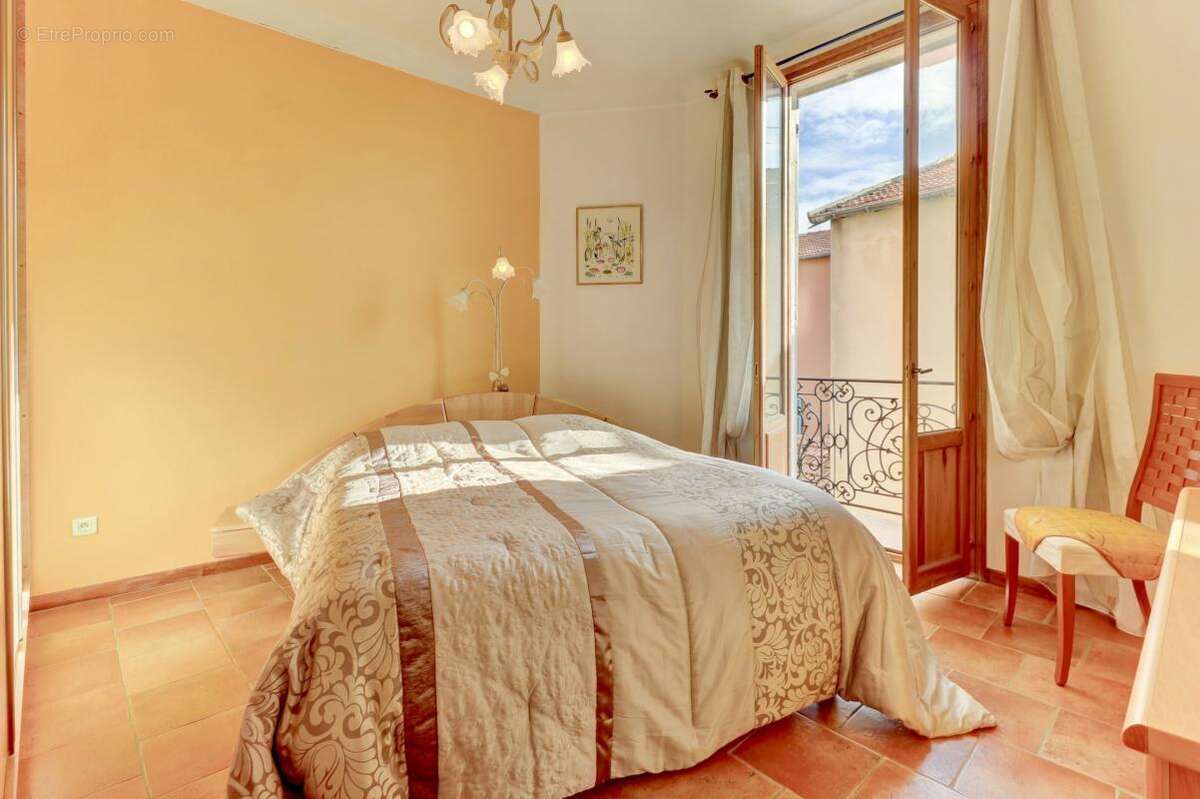 Appartement à BEAUSOLEIL