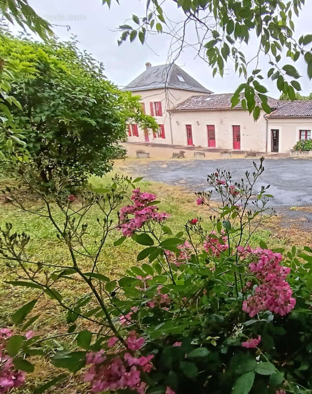 Maison à CEAUX-EN-COUHE