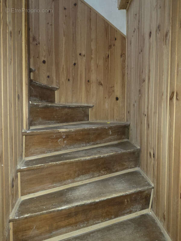 Maison à CHATEAUNEUF-SUR-CHARENTE