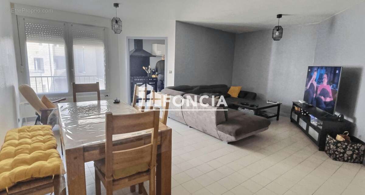 Appartement à FIRMINY