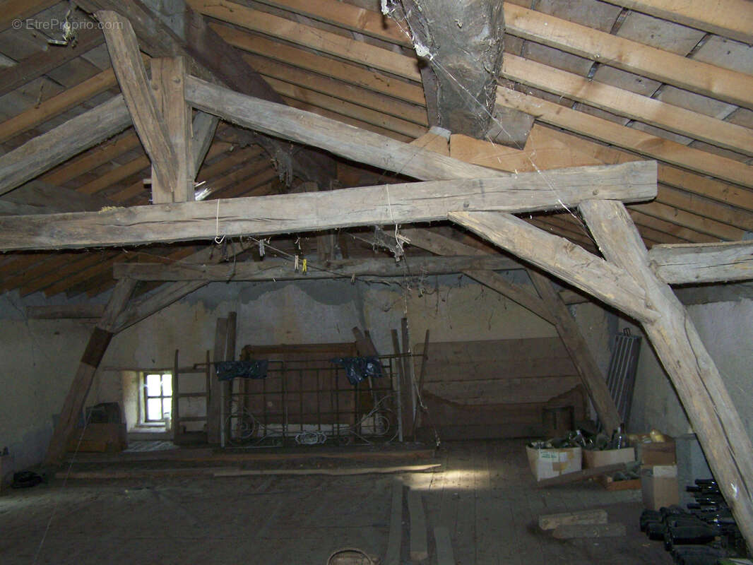 Maison à MONTMORILLON