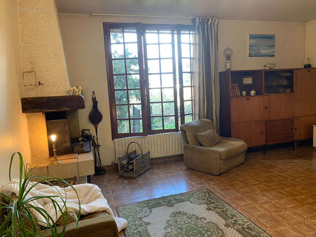Maison à MARSEILLE-11E