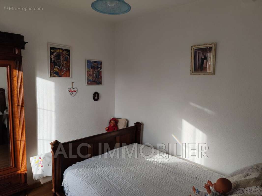 Maison à LE CHEVAIN