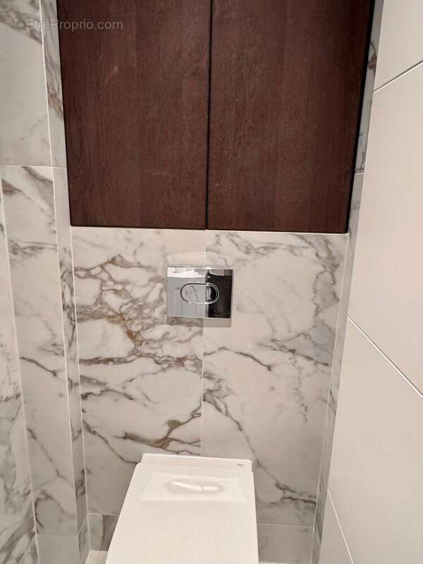 Appartement à LEVALLOIS-PERRET