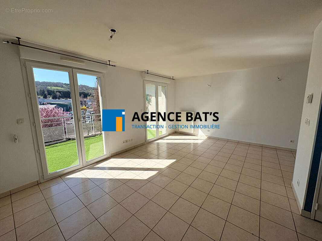 Photo 6 - Appartement à ROCHE-LA-MOLIERE