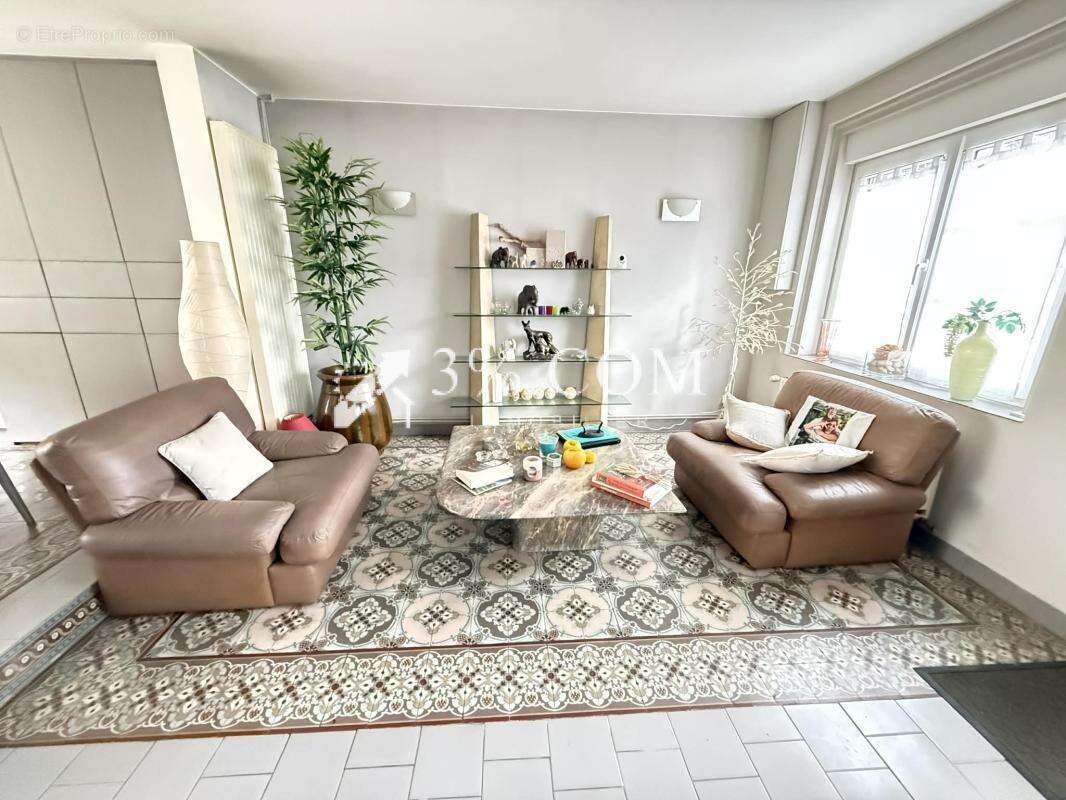 Maison à THUMERIES