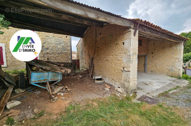 Parking à ARCAIS