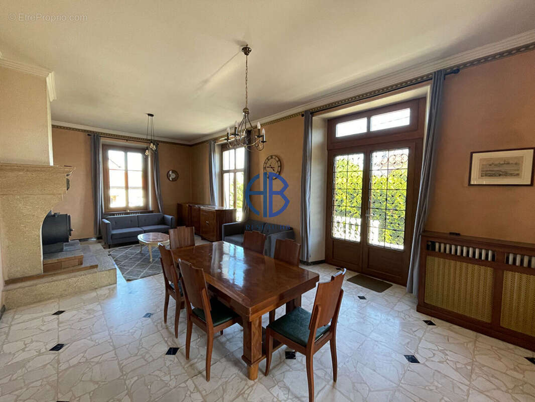 Propriété d'exception 300m² - photo 6