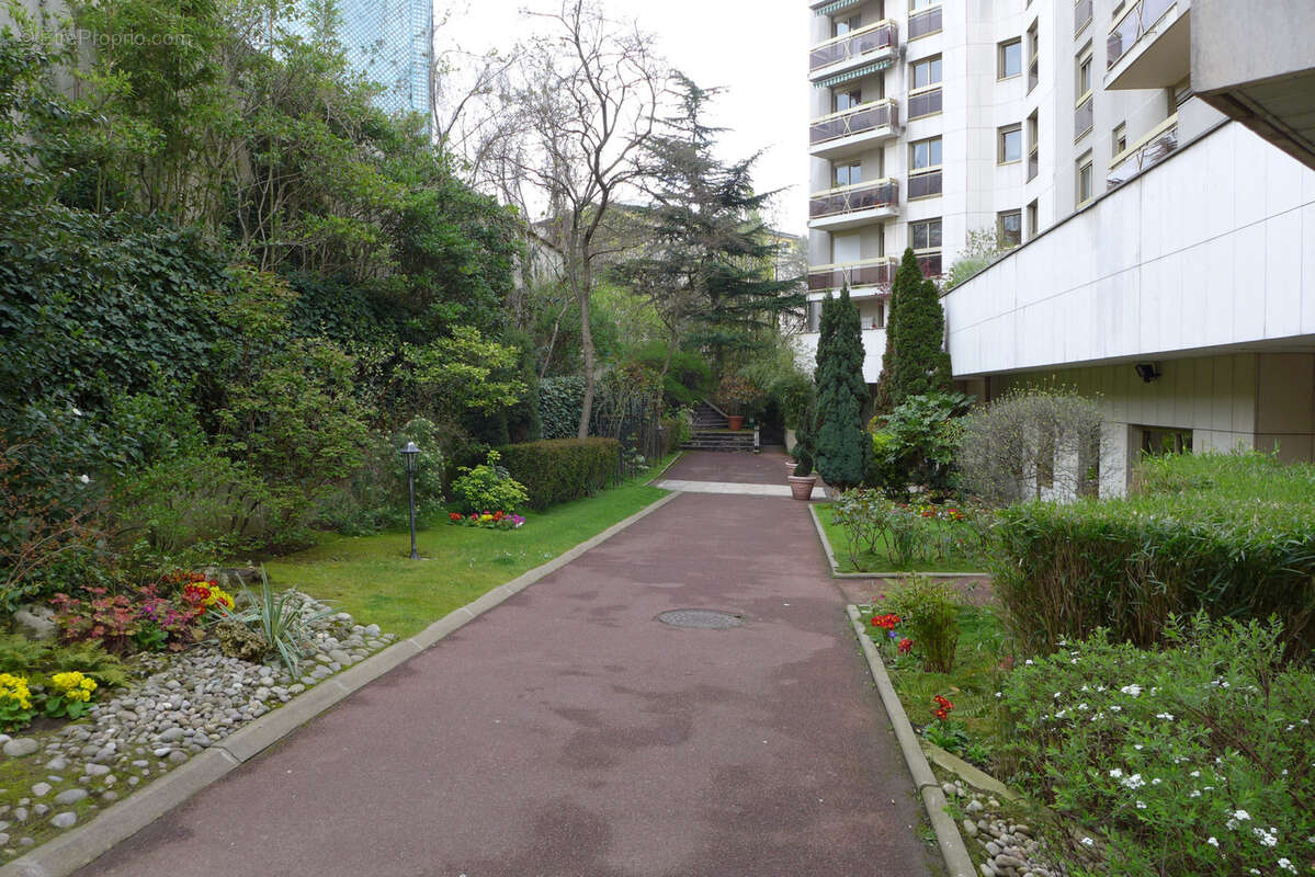 Appartement à PARIS-12E