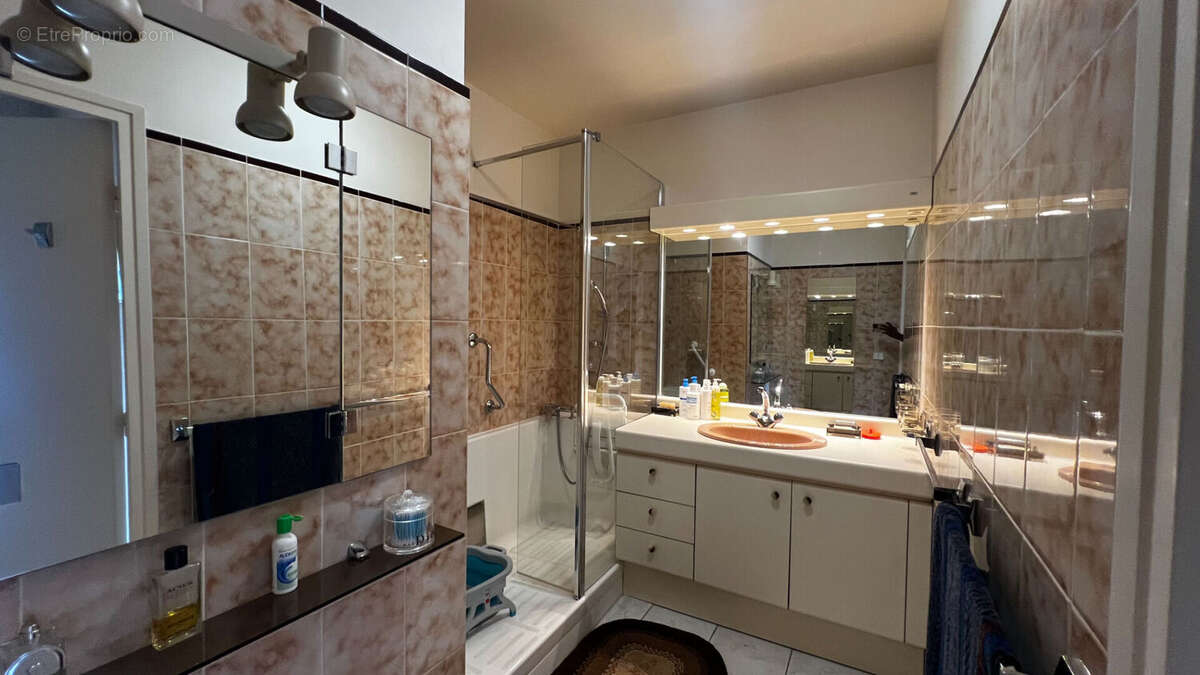 Appartement à LE CHESNAY