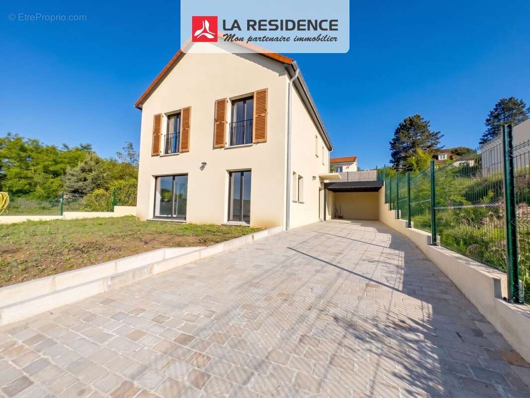 Maison à L'ETANG-LA-VILLE