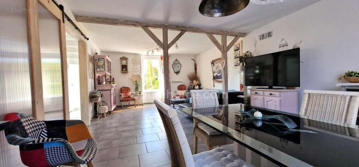 A vendre Bretagne-Finistère-Beuzec Cap Sizun- Maison-Jardin arboré-Dépendance - photo 3