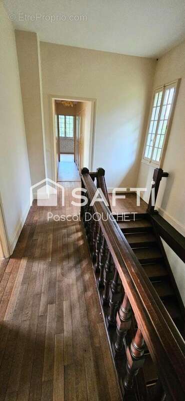 Photo 5 - Maison à VAILLY-SUR-AISNE