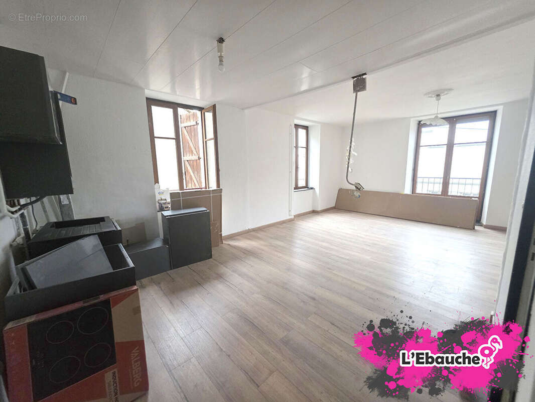 Appartement à LUXEUIL-LES-BAINS