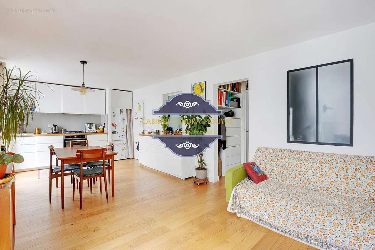 Appartement à PARIS-19E