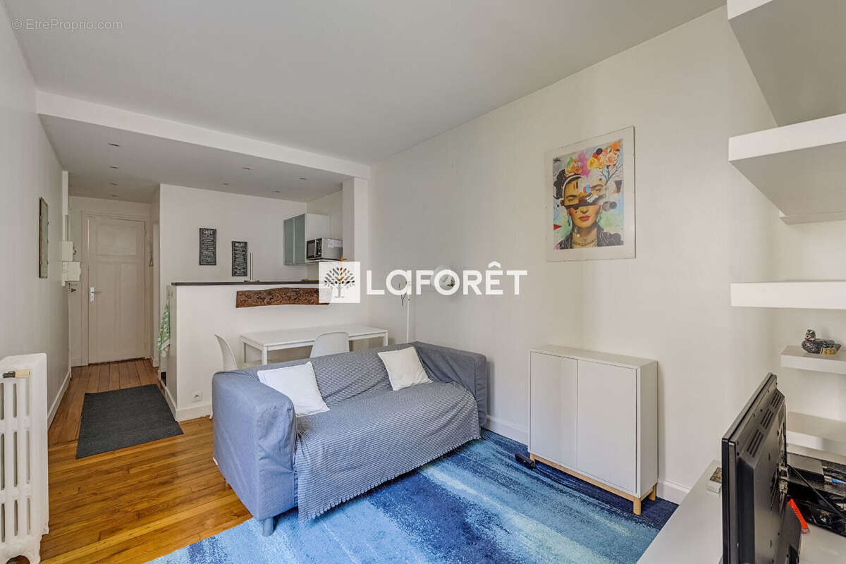 Appartement à PARIS-15E