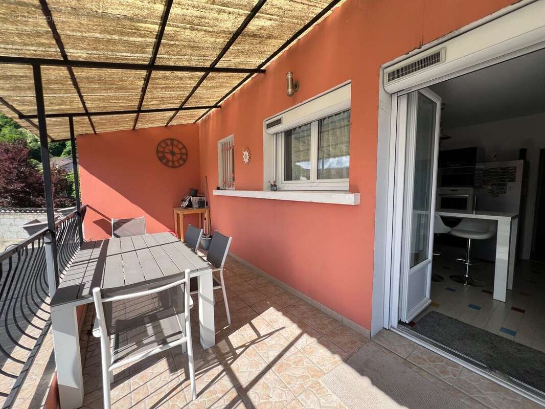 Maison à RIVES