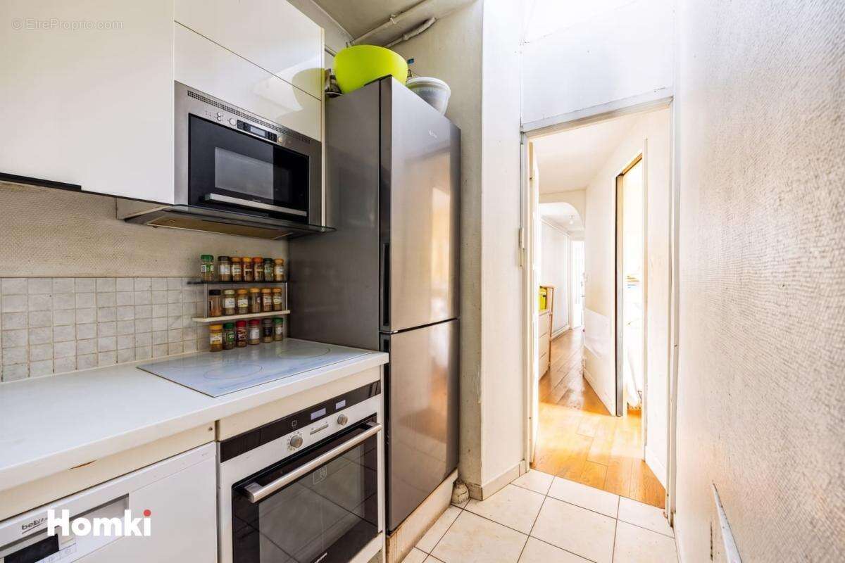Appartement T3 de 54 m2 à Vincennes 94300, Avenue du Château - photo 4