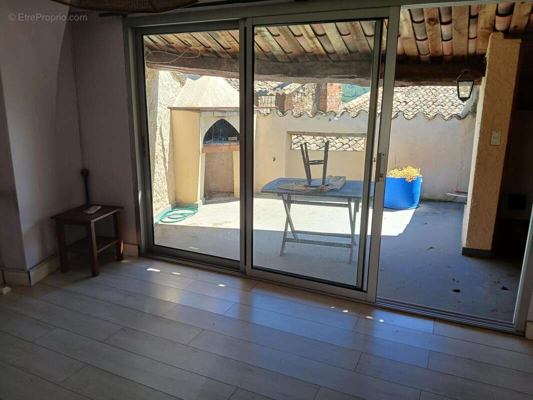 Maison 70 m² à Montfort-Sur-Argens  - photo 2