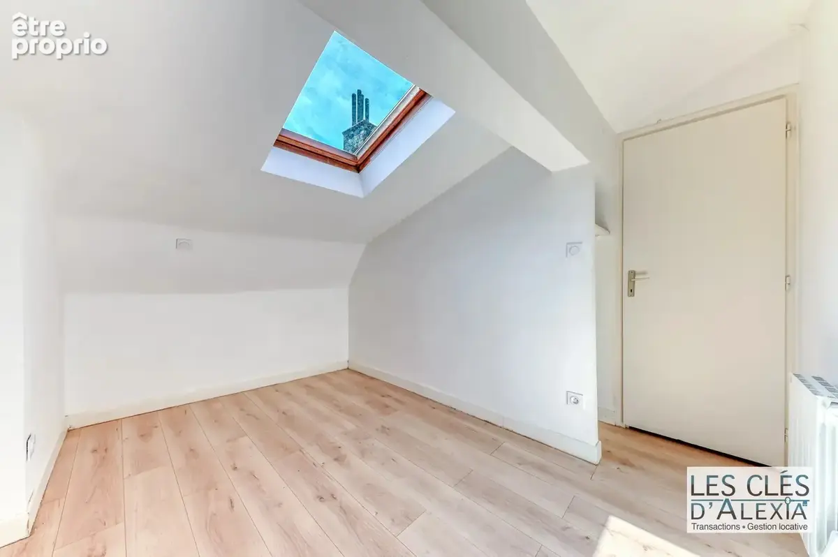 Appartement t3 hyper centre - hotel dieu - photo 13