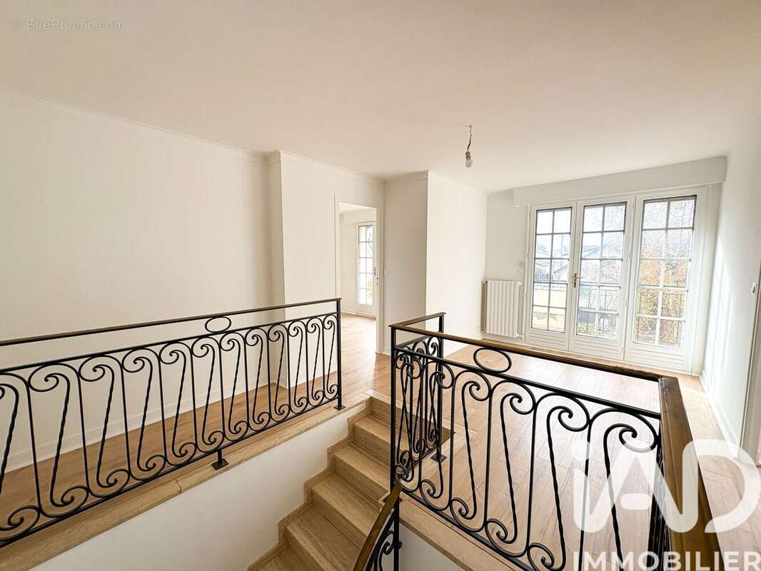 Photo 8 - Maison à SAVIGNY-SUR-ORGE