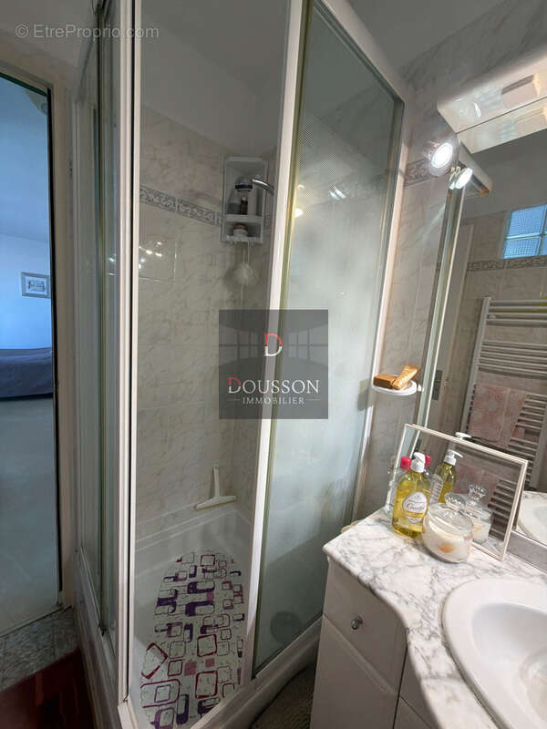 Studio cabine 30 m  avec terrasse de 12.70 m2, vue mer   BOUCANET - photo 9