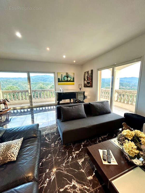 Maison à GROSSETO-PRUGNA