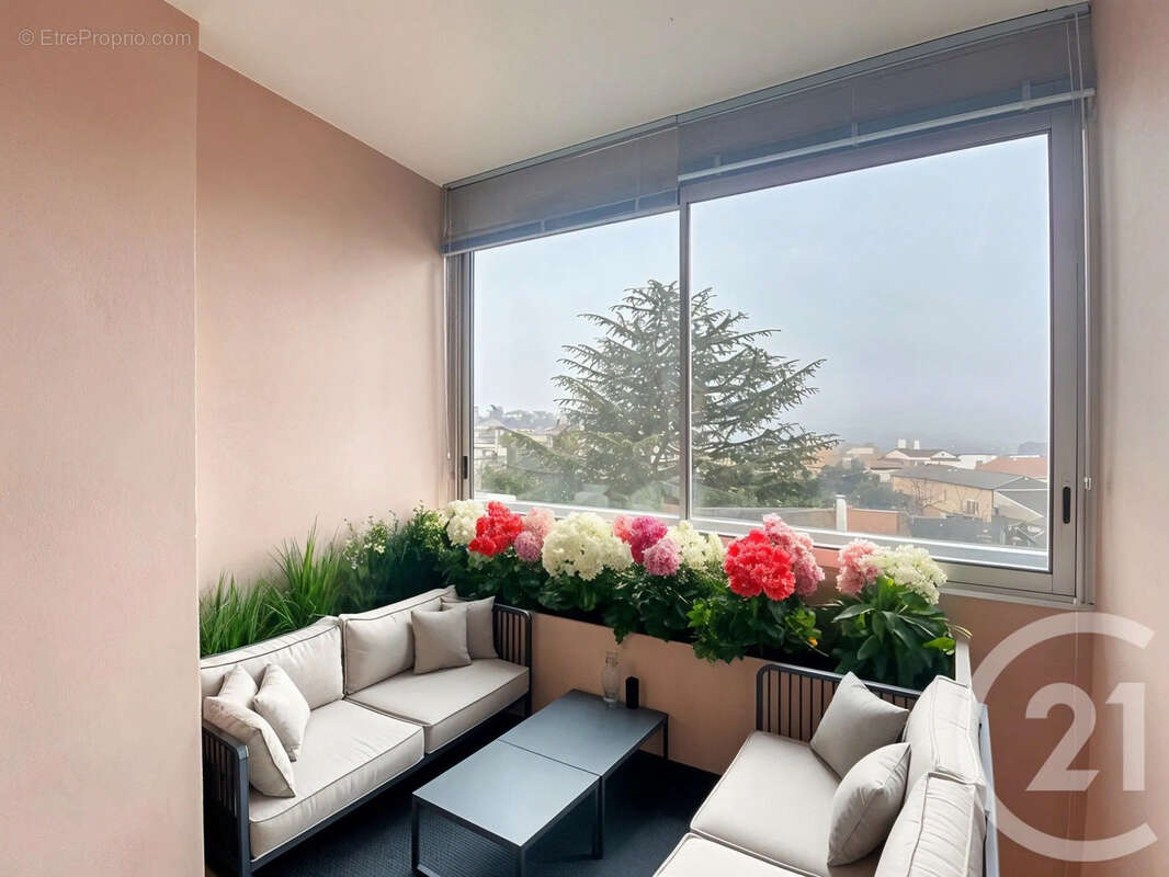Appartement à GRIGNY