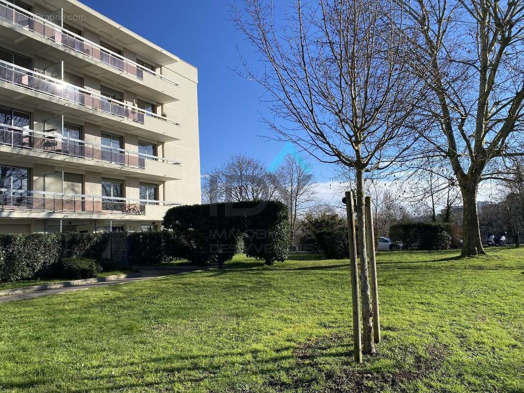 Appartement à LE PECQ