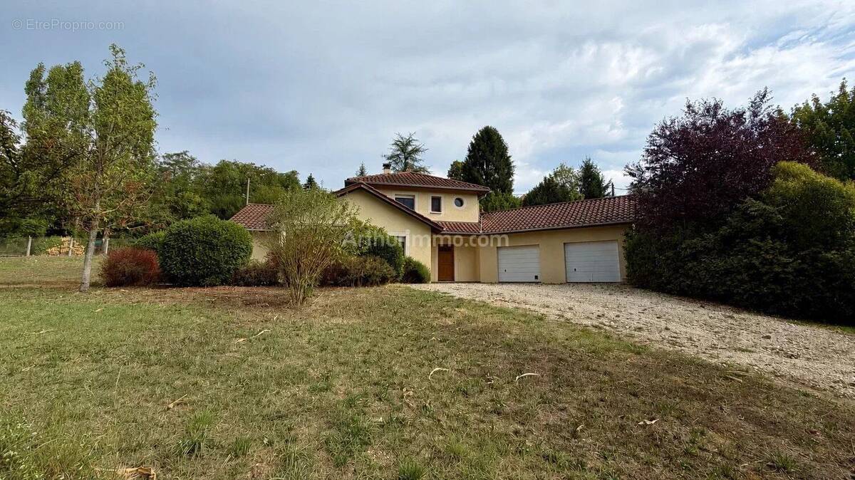 Maison à CORBELIN