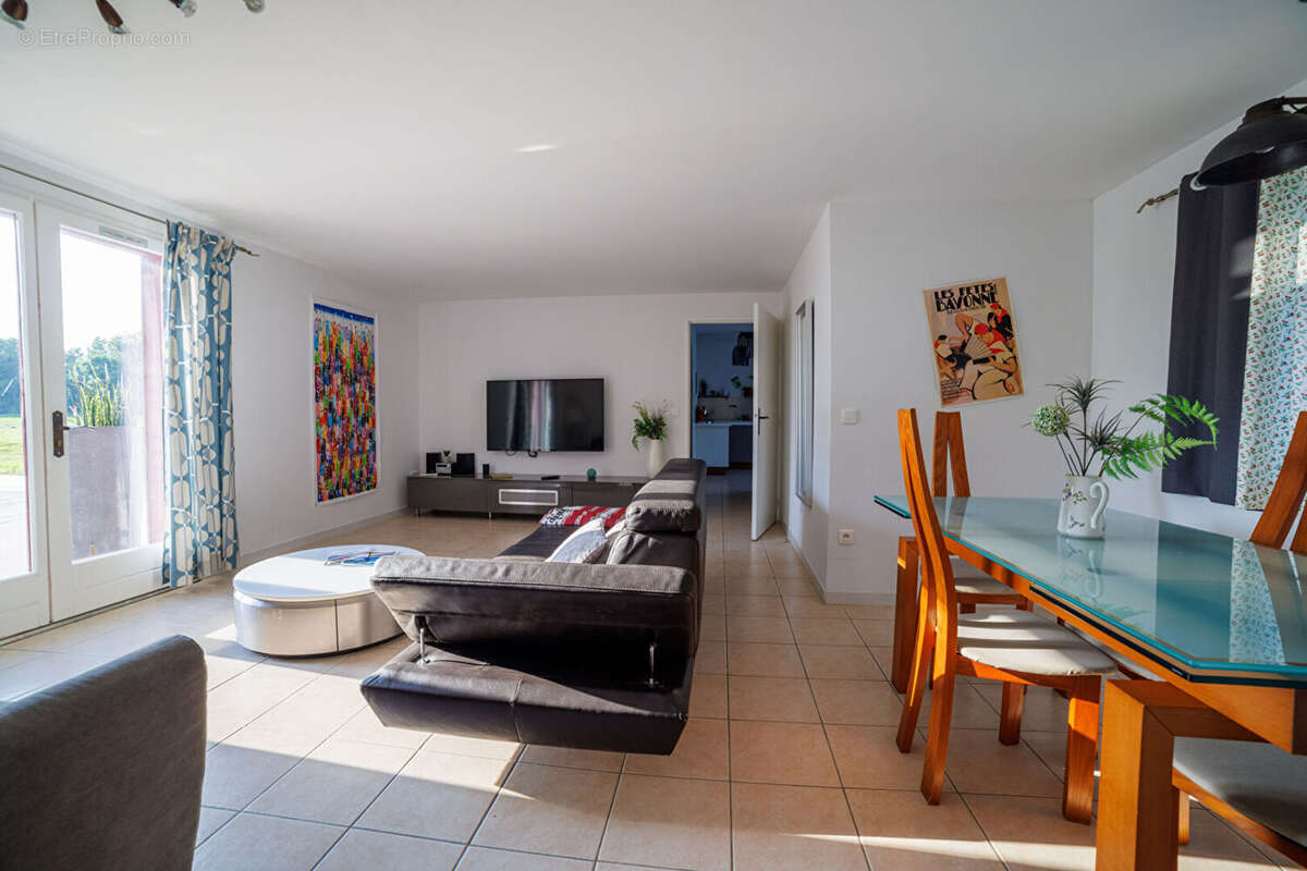 Maison à SAINT-SEVER