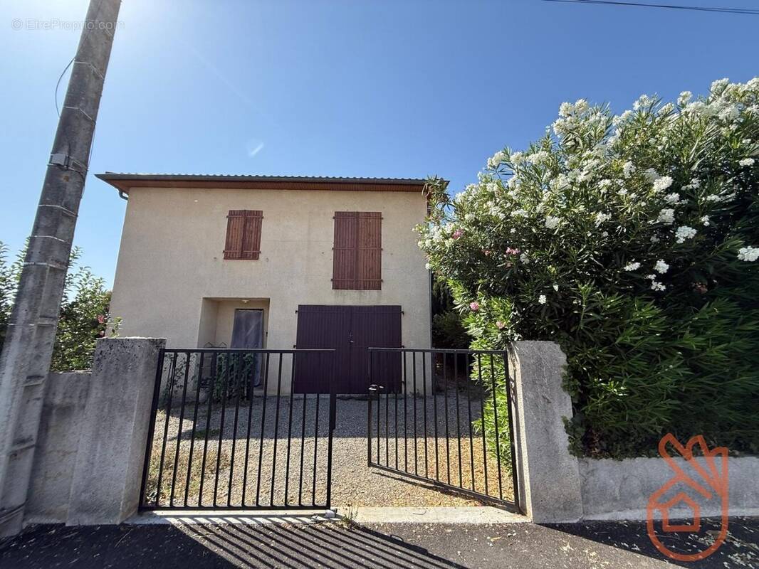 Appartement à BRUGUIERES