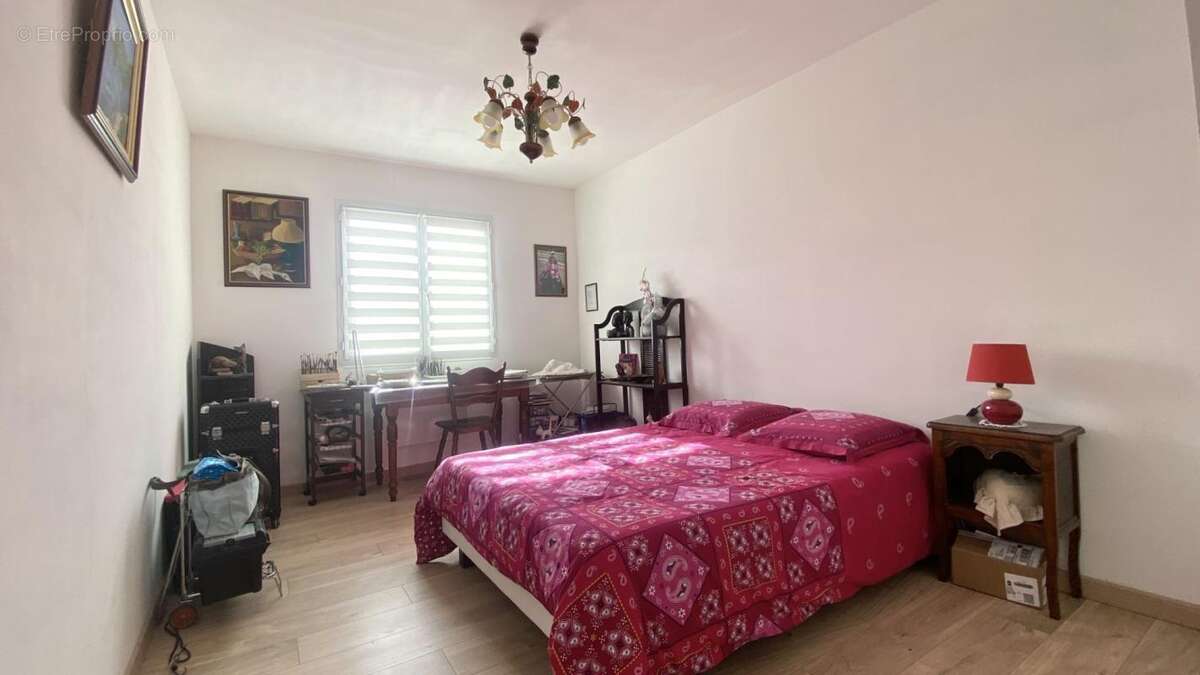 Maison à COLOMBIERS